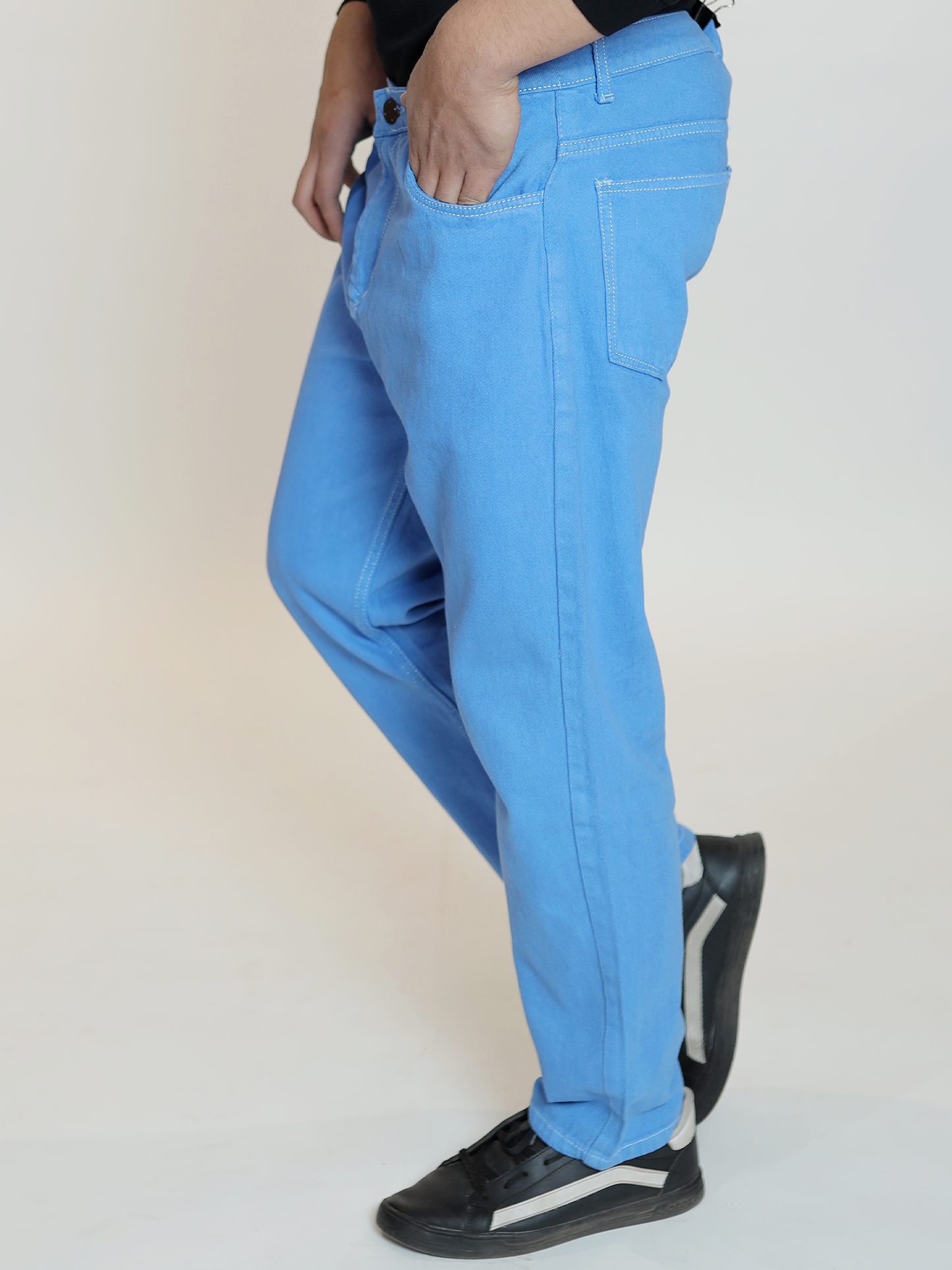 Bright azure straight-leg jeans
